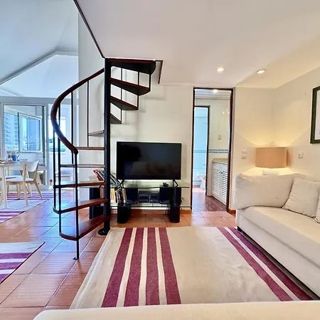 Marina View 3 By Homing * Виламура